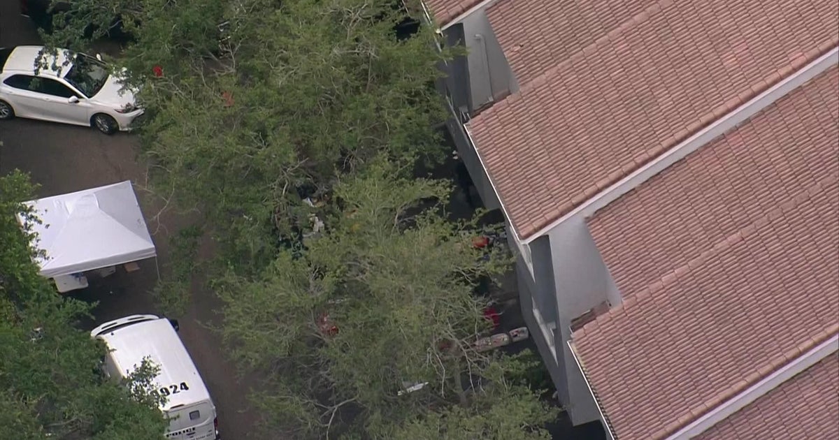 SWAT executes search warrant in connection with property crimes, Coral Springs police say 